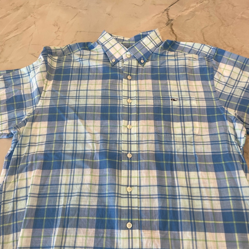 Vineyard Vines Button Down Shirt